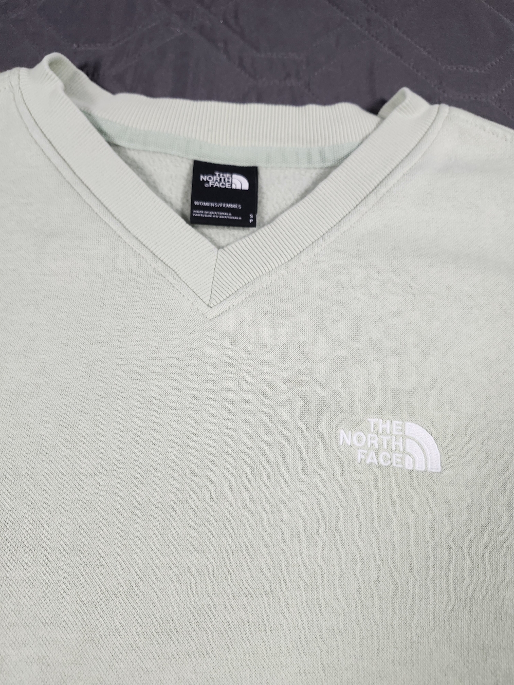 The North Face Women's Evolution V-Neck Sweatshirt size S women's sage green/lig - Picture 6 of 16